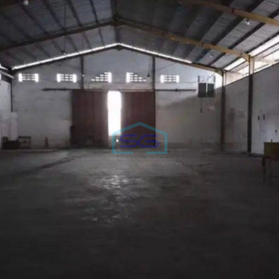 Disewakan Gudang Ada Kantor Luas Bangunan  800 m² di Cipondoh Tangerang