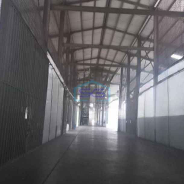 Disewakan Gudang Akses Container 40 Feet di Jurumudi Tangerang-3