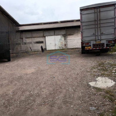 Disewakan Gudang Luas Bangunan 2100 m² Akses Container 40 Feet di Jurumudi Tangerang