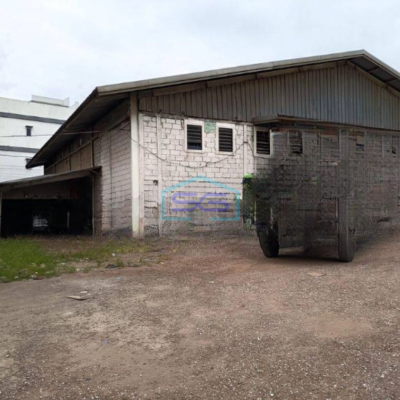 Disewakan Gudang Luas Bangunan 2100 m² Akses Container 40 Feet di Jurumudi Tangerang