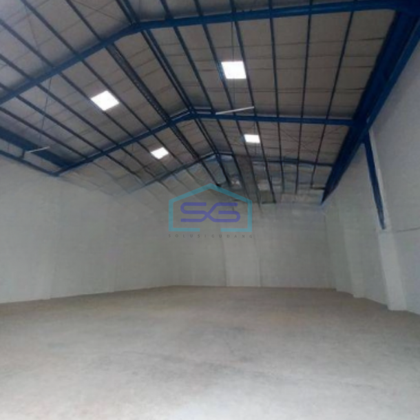 Disewakan Gudang Ada Kantor Akses Container di Cipondoh Tangerang Luas Bangunan 650 m²-3