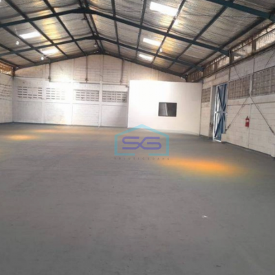 Disewakan Gudang Ada Kantor Luas Bangunan 600 m² di Karawaci Tangerang