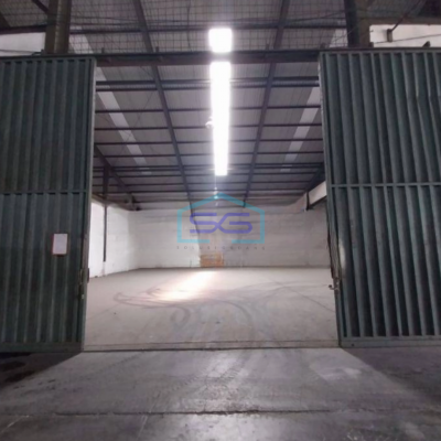 Disewakan Gudang Akses Container 40 Feet Luas Bangunan 428 m² di Jurumudi Tangerang