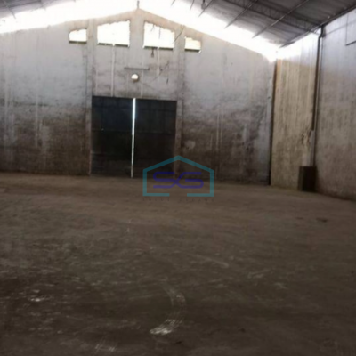 Disewakan Gudang Ada Kantor Luas Bangunan  1425 m² di Kalideres Jakarta Barat