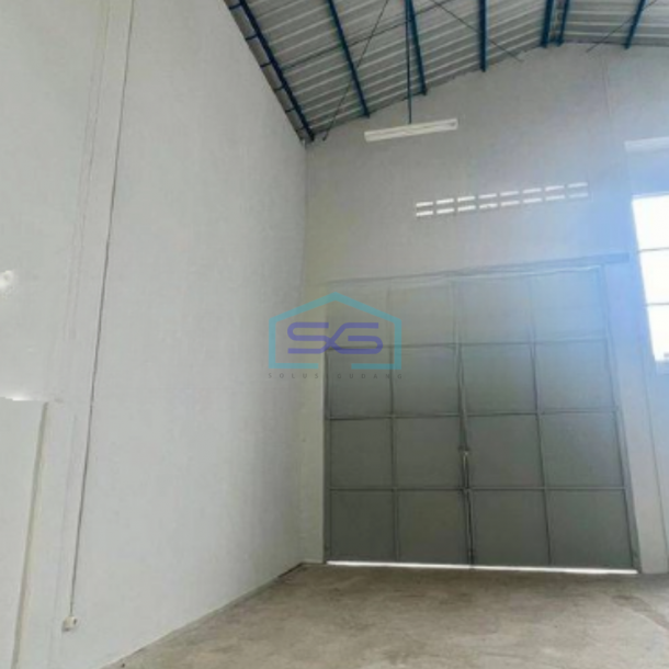 Disewakan Gudang di Pakuhaji Tangerang Luas Bangunan  320 m²-1