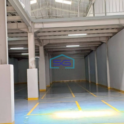 Disewakan Gudang Ada Kantor Luas Bangunan 687 m² Lokasi Strategis di Kalideres Jakarta Barat