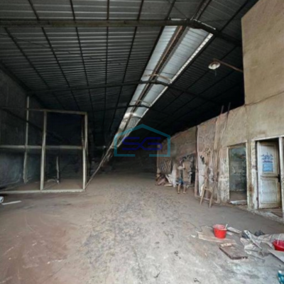 Disewakan Gudang Ada Kantor Luas Bangunan 1200 m² di Cipondoh Tangerang  Akses Container 40 Feet-4