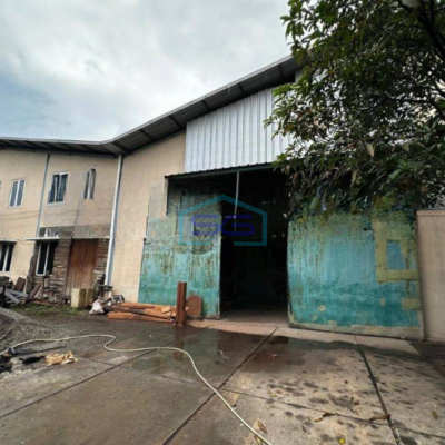 Disewakan Gudang Ada Kantor Luas Bangunan 1200 m² di Cipondoh Tangerang  Akses Container 40 Feet-3