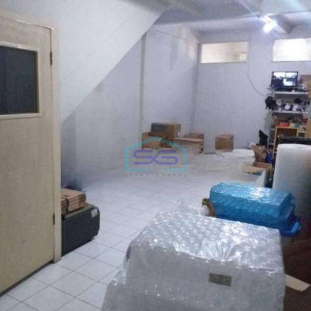 Dijual Ruko 2 Lantai Luas Bangunan  160 m² di Taman Royal Tangerang-1