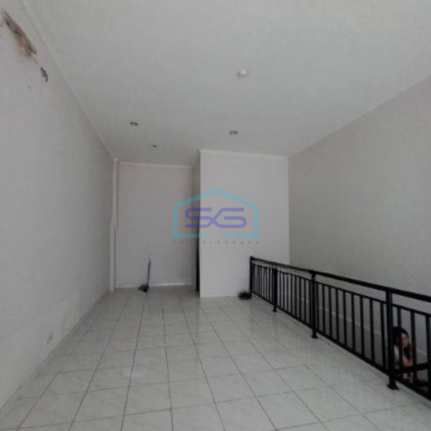 Disewakan Ruko 2 Lantai Luas Bangunan 120 m² di Gading Serpong Tangerang-3