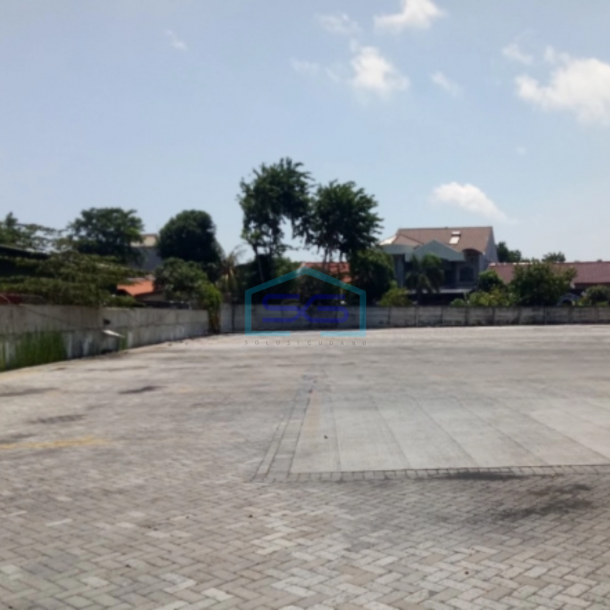 Disewakan Tanah di Yos Sudarso Jakarta Utara 8.756 M2 Ada Gudang-2