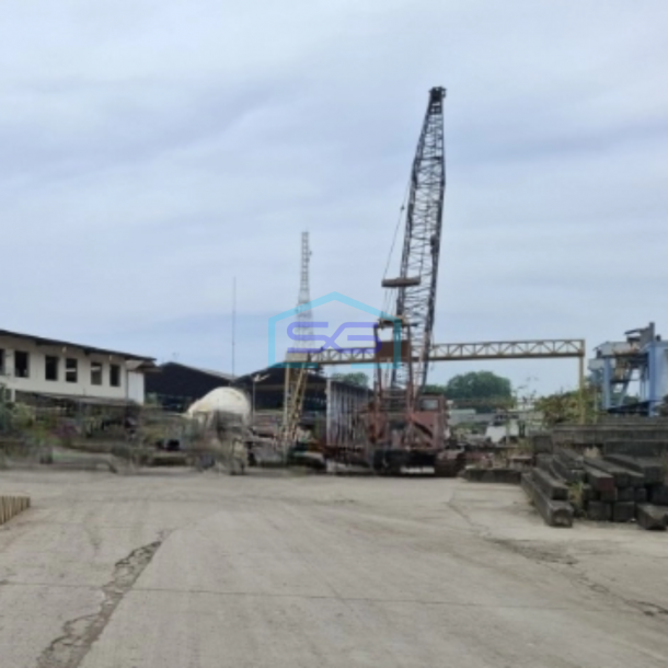 Dijual Tanah Lokasi Bebas Banjir Luas 40000 m² di Cilicing Jakarta Utara-1