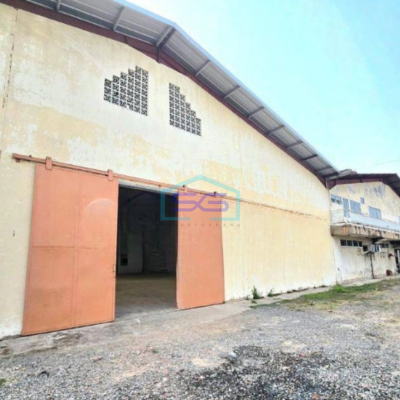 Disewakan Gudang Lokasi Tidak Banjir Luas Tanah  1200 m² di Batu Ceper Tangerang-3