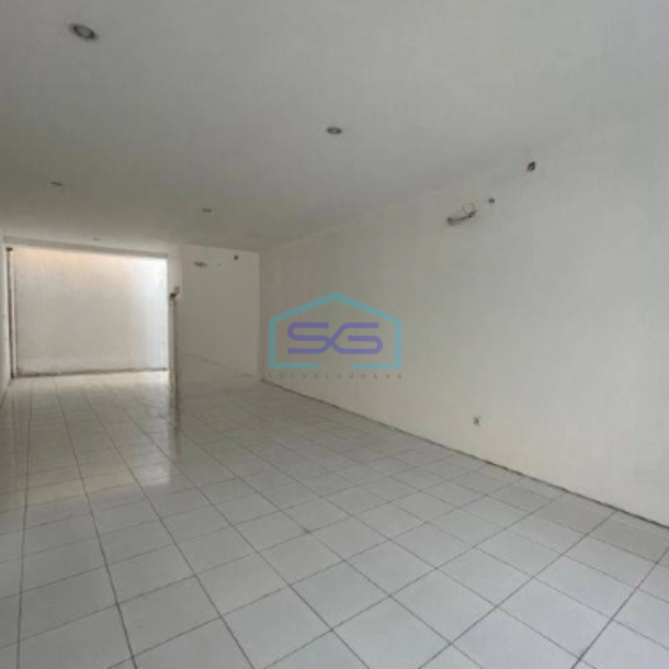 Dijual Ruko 1 Lantai Luas Bangunan  191 m² di Tamansari Jakarta Barat-2