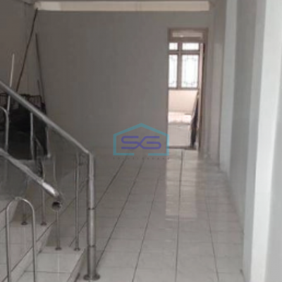 Dijual Ruko Siap Pakai Luas Tanah 100 m² Lokasi Strategis di Senen Jakarta Pusat