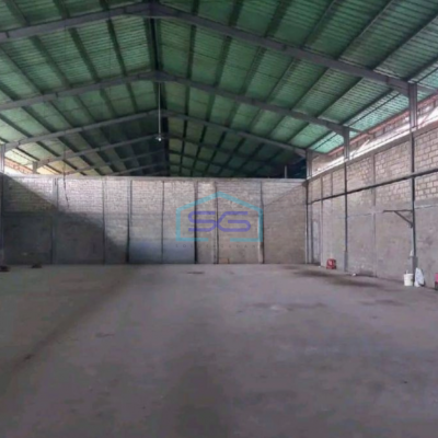 Dijual Gudang Luas Bangunan 3000 m² Lokasi Bebas Banjir di Legok Tangerang