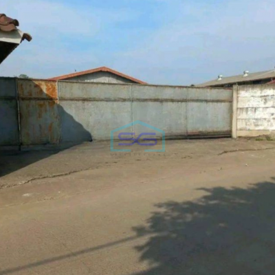 Dijual Gudang Luas Bangunan 3000 m² Lokasi Bebas Banjir di Legok Tangerang