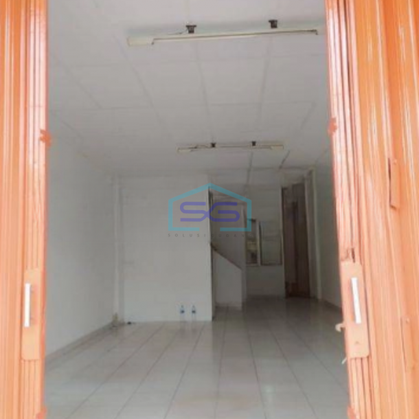 Disewakan Ruko 3 Lantai Lokasi Strategis di Karawaci Tangerang-3