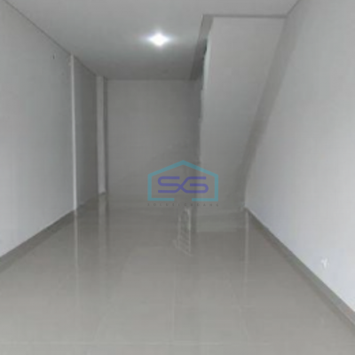 Disewakan Ruko 3 Lantai Siap Huni di Curug Tangerang Lokasi Bebas Banjir-2