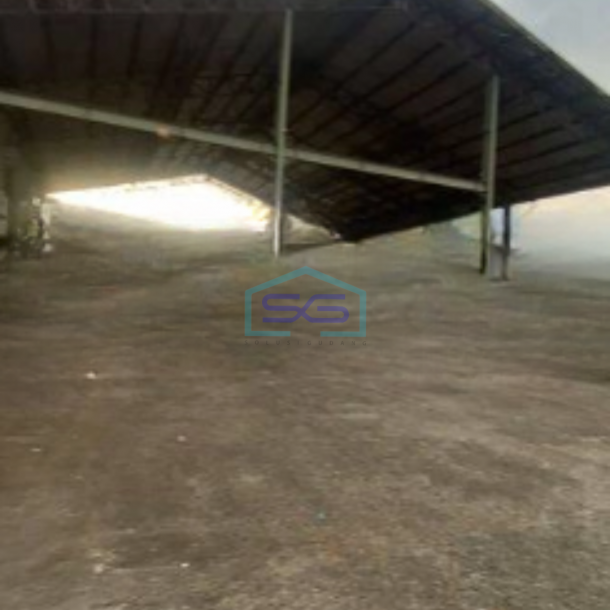 Dijual Gudang Siap Huni dan Bebas Banjir Luas Tanah 1100 m² di Legok Tangerang-2