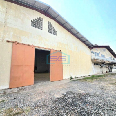 Disewakan Gudang Luas Bangunan  864 m² di Batu Ceper Tangerang Lokasi Tidak Banjir