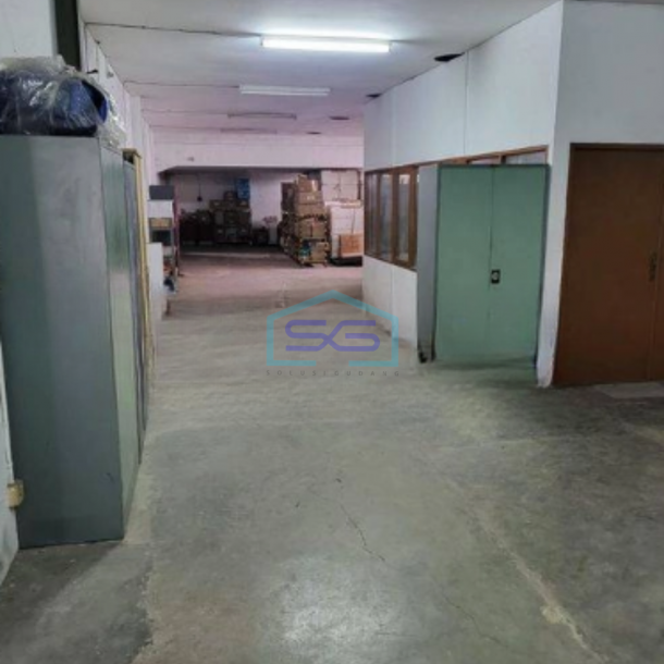 Disewakan Gudang Siap Pakai Luas Tanah  1350 m² di Parung Panjang Bogor-4
