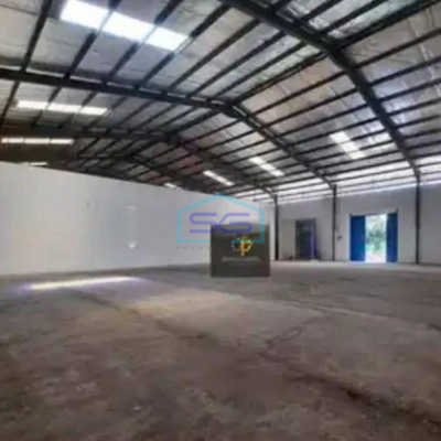 Disewakan Gudang di Kapuk Kamal Jakarta Utara Bagus Siap Pakai Parkir Luas Aman 24 Jam LT 1000m2