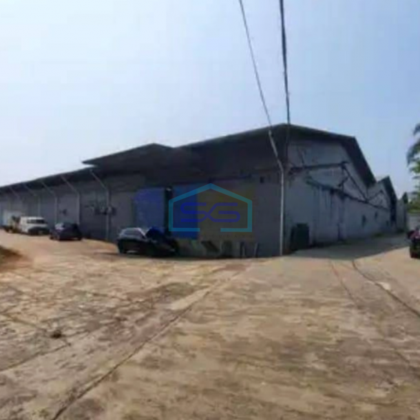 Disewakan Gudang di Kapuk Kamal Jakarta Utara Bagus Siap Pakai Parkir Luas Aman 24 Jam LT 1000m2-2