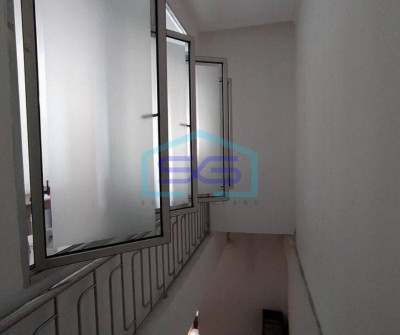 Dijual atau Disewakan Ruko 3 Lantai Lokasi Strategis Fasilitas Parkir Luas