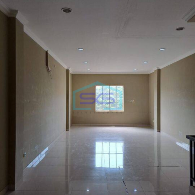 Dijual Ruko Hadap Jalan Green Lake City HGB Bagus