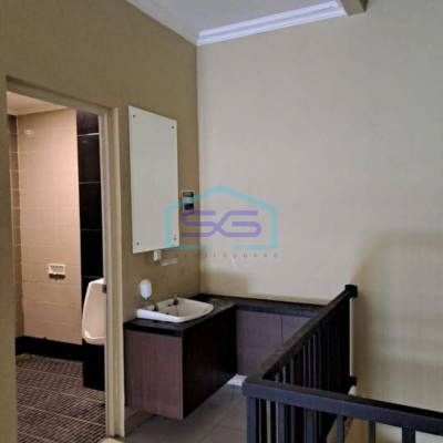 Dijual Ruko Hadap Jalan Green Lake City HGB Bagus