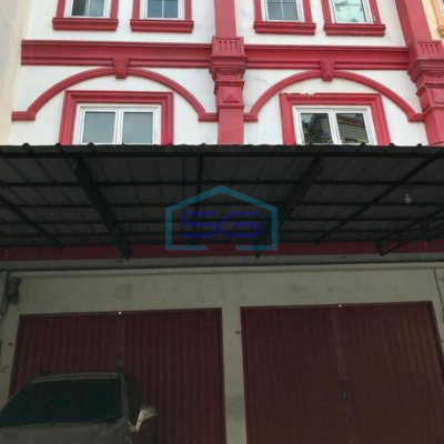 Dijual Ruko Bagus Gandeng Roxy Jakarta Pusat