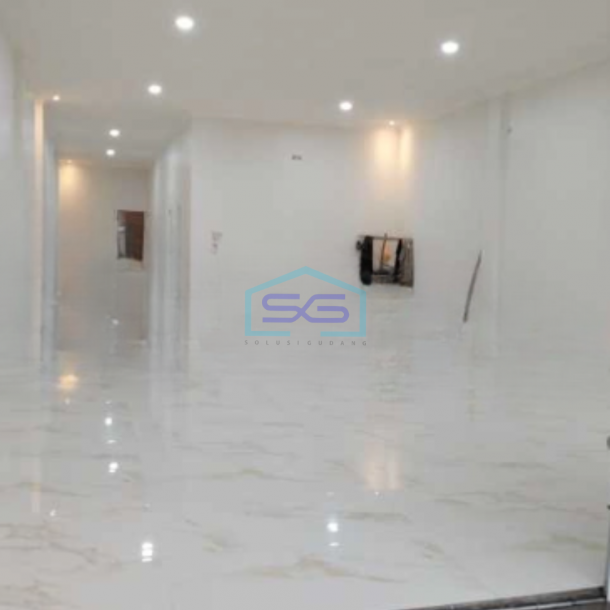 Dijual Ruko Luas Bangunan 285 m² Lokasi Strategis di Semarang-1