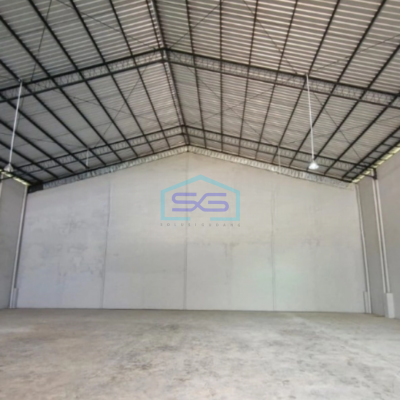 Disewakan Gudnag Lokasi Bebas Banjir di Semarang Jawa Tengah Luas Tanah  500 m²