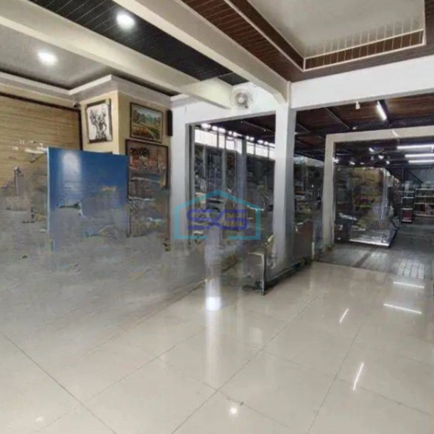 Disewakan Ruko 2 Lantai Lokasi Strategis Luas Tanah  600 m² di Pekayon Bekasi-2