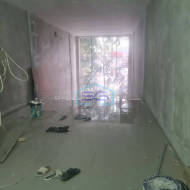 Disewakan Ruko Luas Bangunan 204 m² Lokasi Strategis 3 Lantai di Cempaka Putih Jakarta Pusat-1