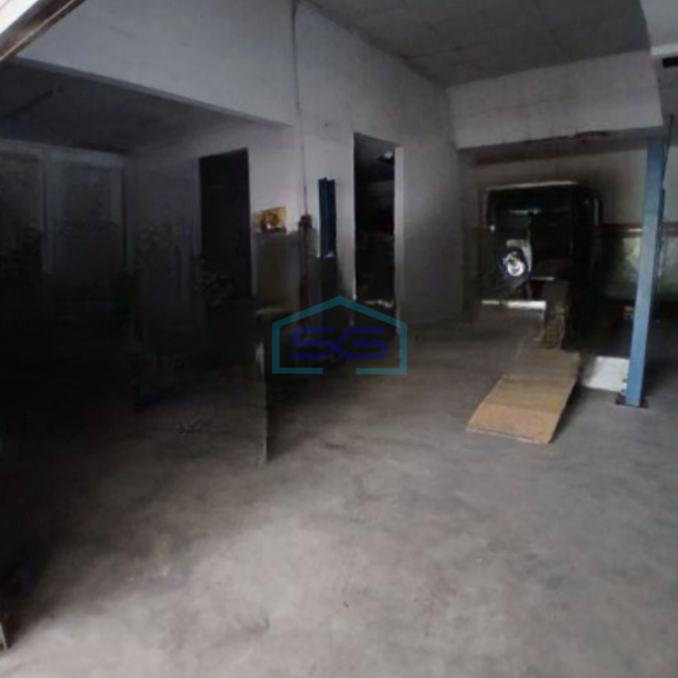 Disewakan Gudang Lokasi Strategis Pinggir Jalan Raya Cempaka Putih Luas Tanah 757 m²-2