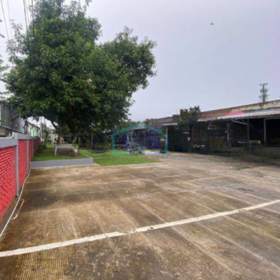 Dijual Gudang Plus Kantor Lokasi Strategis di Tapos Depok Luas Bangunan  458 m²