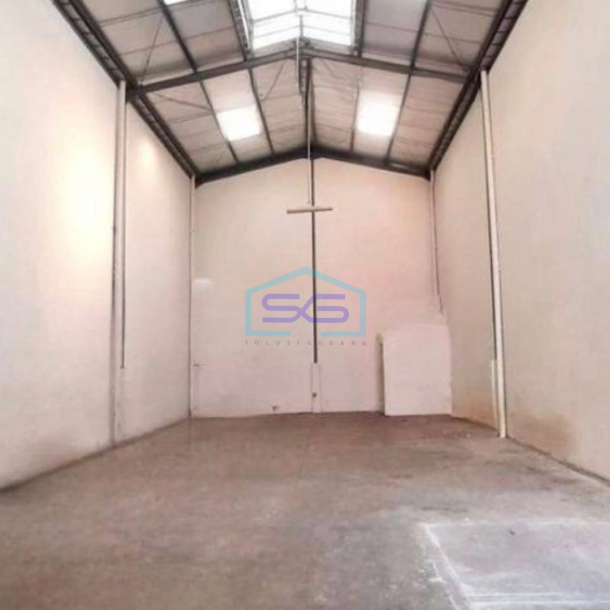 Disewakan Gudang Lokasi Strategis Luas Bangunan 144 m² di Medan Satria Bekasi-2