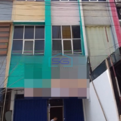 Disewakan Ruko 3 Lantai Luas Bangunan  100 m² di Muara Karang Jakarta Utara