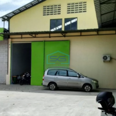 Disewakan Gudang Bisa Akses Container Luas Bangunan 368 m² di Karawaci Tangerang