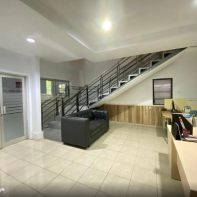 Disewakan Gudang 2 Lantai Siap Huni Taman Tekno BSD Serpong Tangerang Selatan LB 600m2