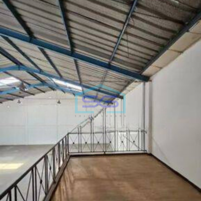 Dijual Gudang Bagus di Kebon Nanas Cikokol Kota Tangerang Dekat Tol Jkt