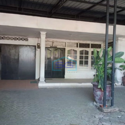 Dijual Ruang Usaha Komersial Jl sulawesi Surabaya Pusat Luas Bangunan 400 m²