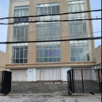 Disewakan Kantor Bangunan komersial 3 Lantai di Surabaya Pusat Luas Bangunan 500 m²