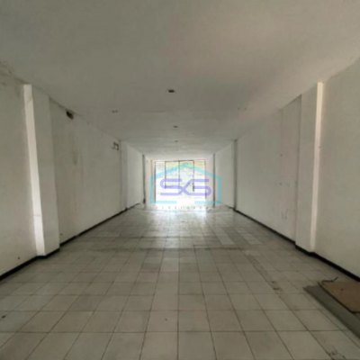 Disewakan Gudang di Jl Basuki Rachmat Surabaya Pusat Depan Hotel Bumi Luas Bangunan 537 m²