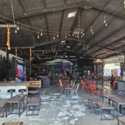 Disewakan Ruang Usaha Cocok Buat Cafe Rumah Makan Parkir Besar di Margorejo Deretan Gacoan Papaya