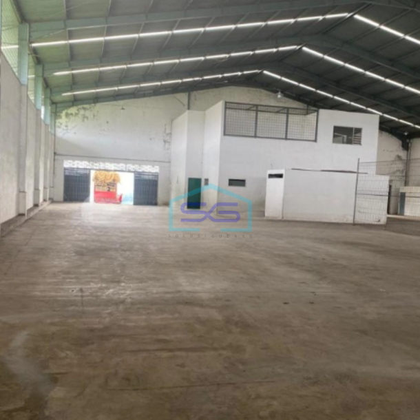 Disewakan Gudang Lokasi Raya Karang Pandan Malang Pakisaji Luas Bangunan 1260 m²-2