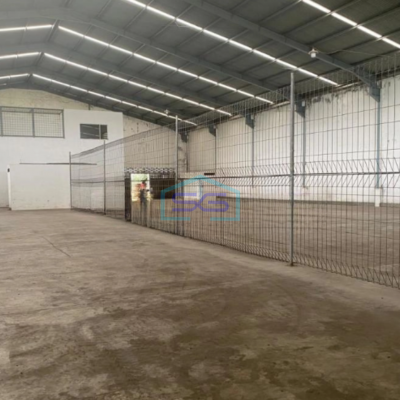 Disewakan Gudang Lokasi Raya Karang Pandan Malang Pakisaji Luas Bangunan 1260 m²