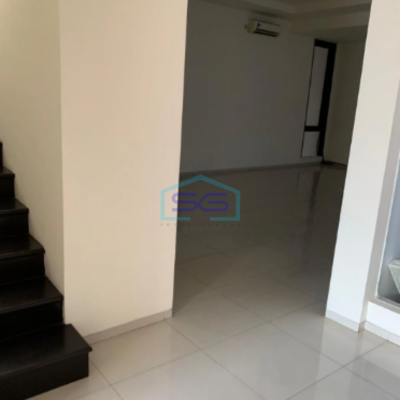 Dijual Ruang Usaha Komersial Area Surabaya Luas Tanah 330m2